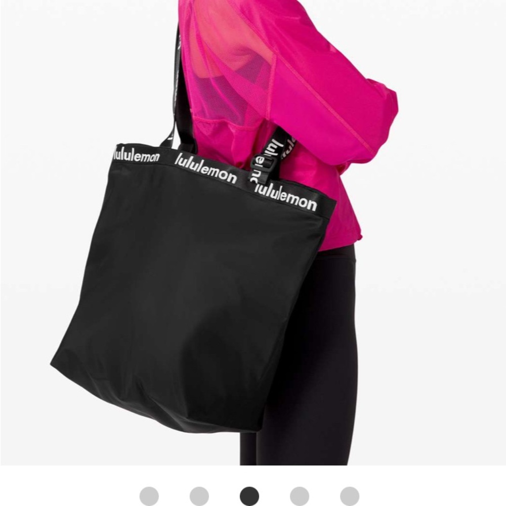 Lululemon “the rest is written” tote - Picture 4 of 4